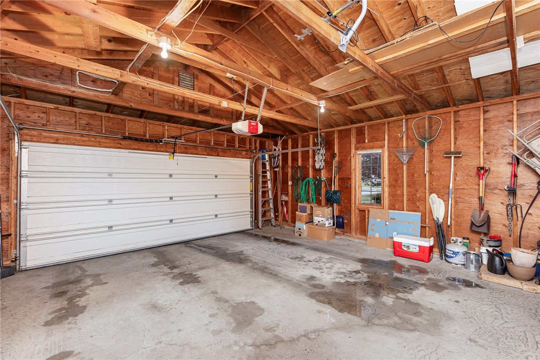 716 Mariner Circle, Webster, New York image 24