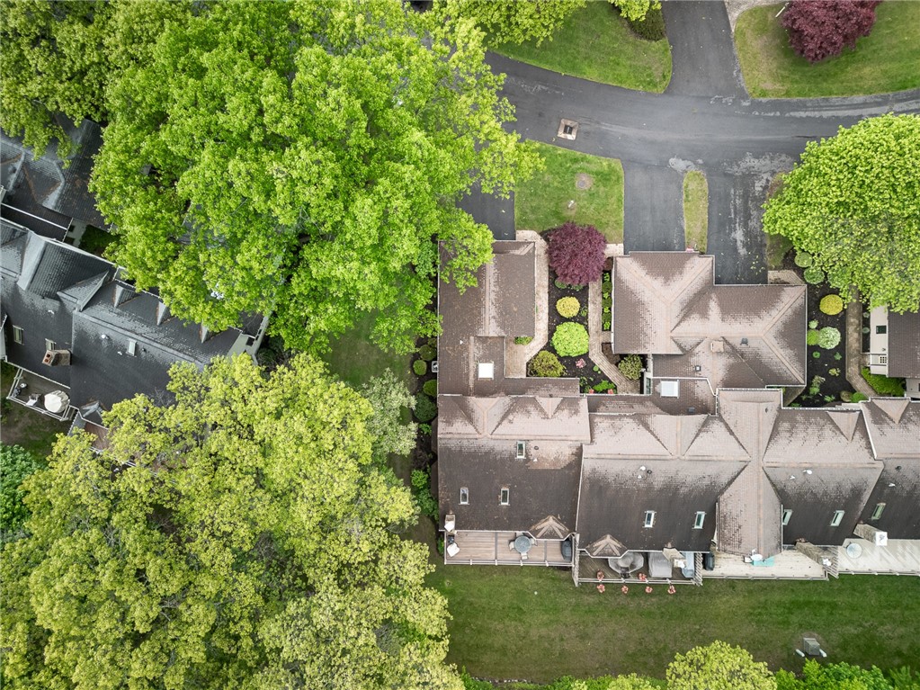 716 Mariner Circle, Webster, New York image 32