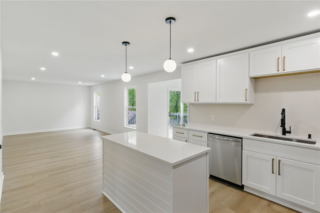 3394 Heather Brook Lane, Walworth, New York image 7
