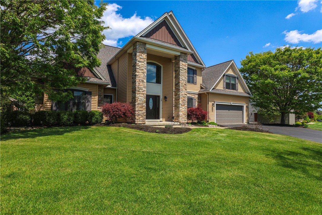 28 royal crest road