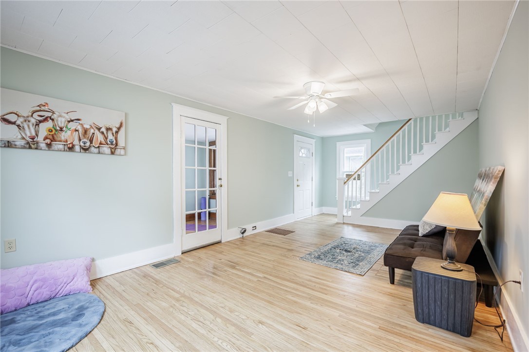 3196 Crescent Parkway