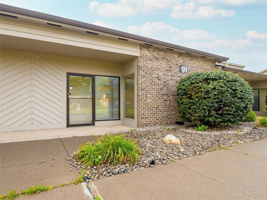 Photo of 91 Erie Canal Drive Drive, Rochester, NY 14626 (MLS # R1490483)