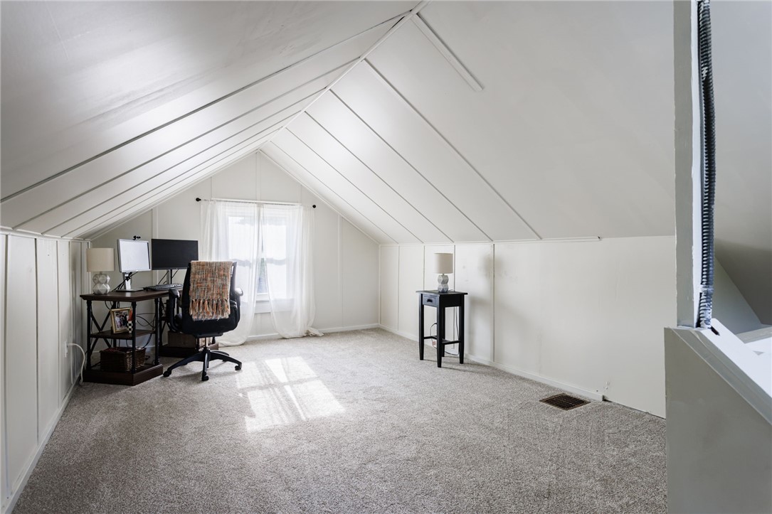 205 Farmington Road, Rochester, New York image 27