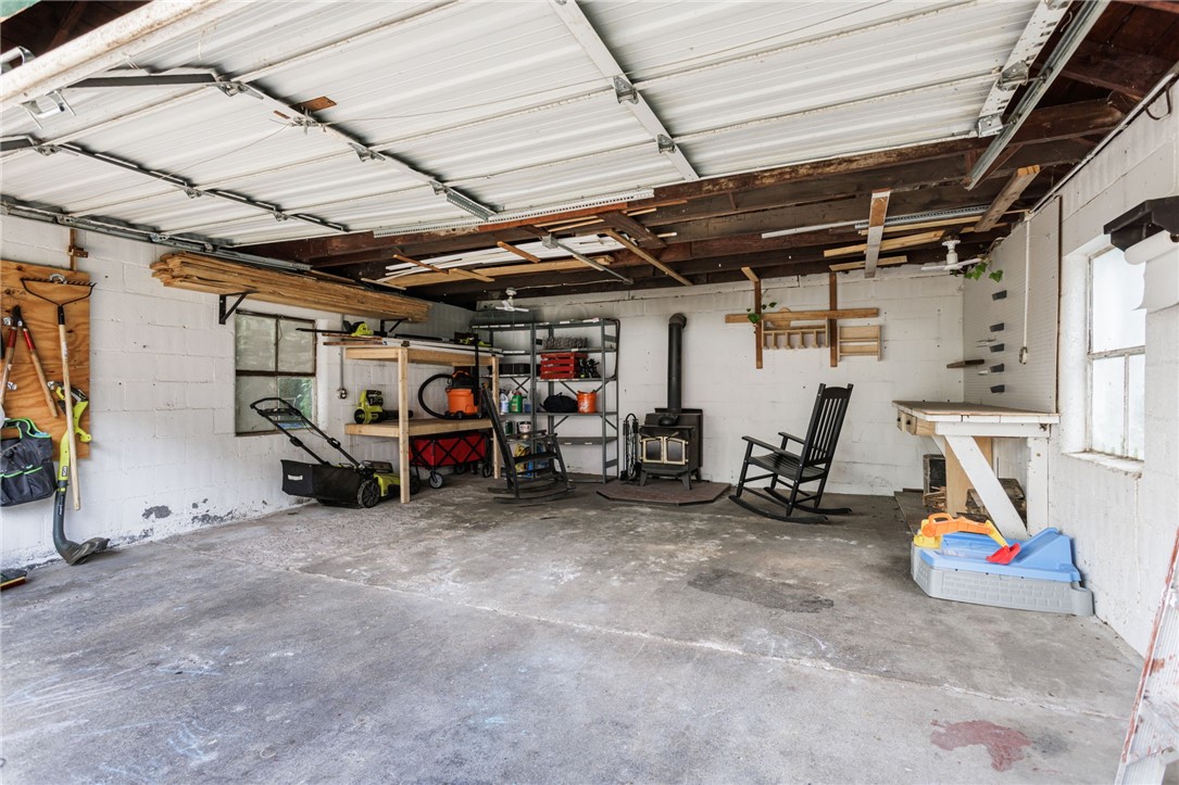205 Farmington Road, Rochester, New York image 32