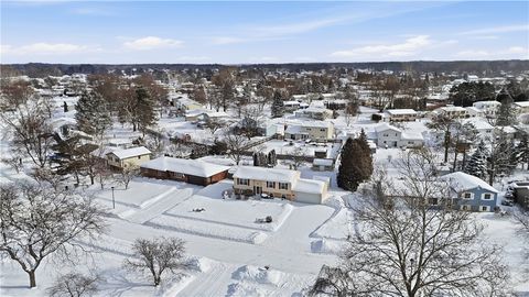 Tiny photo for 95 Spring Tree Lane, Greece, NY 14612 (MLS # R1659357)