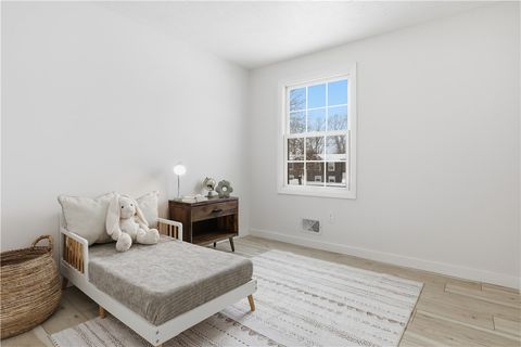 Tiny photo for 95 Spring Tree Lane, Greece, NY 14612 (MLS # R1659357)