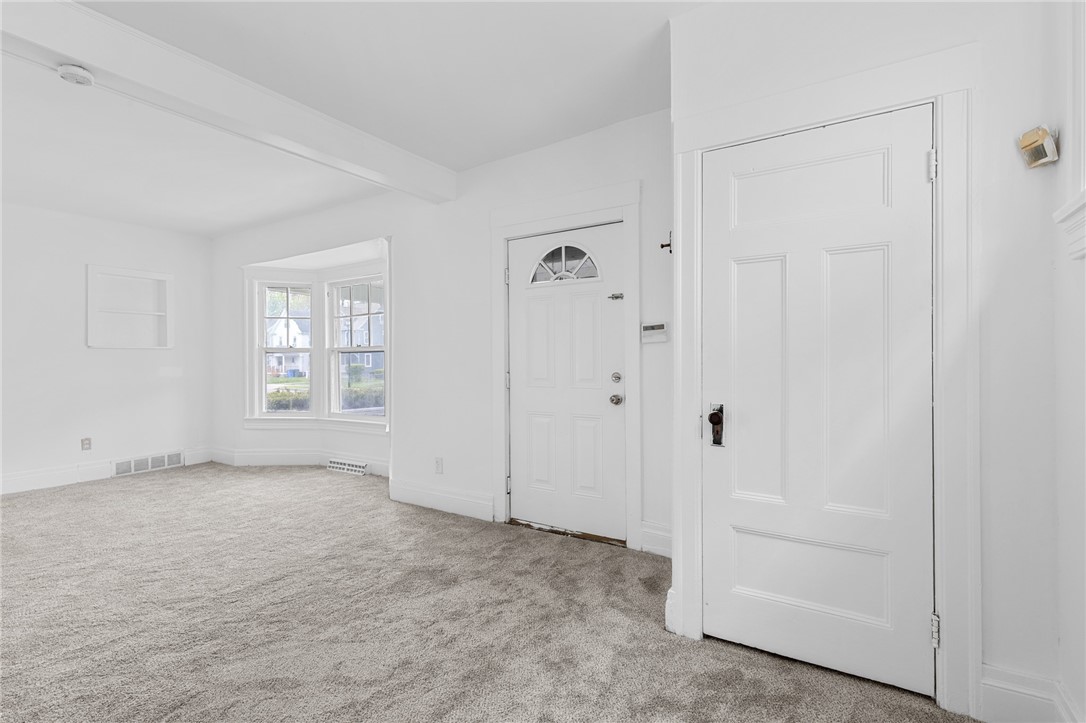 130 Woodbine Avenue
