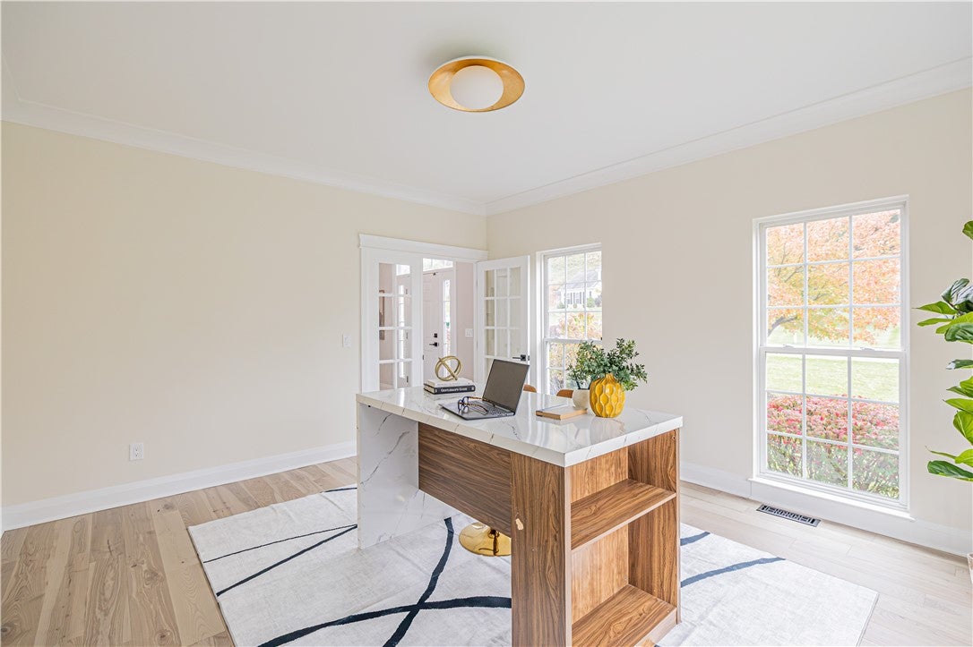 7942 Shire Lane