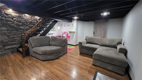 Tiny photo for 408 Fox Run, Gates, NY 14606 (MLS # R1684666)