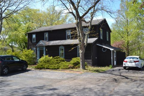 Multifamily For Sale - 1561 Paddy Lane<br/> Macedon, NY 14502