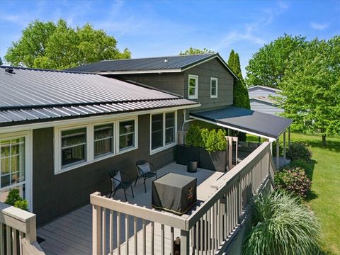Tiny photo for 5 Hillside Dr Drive, Phelps, NY 14432 (MLS # R1688115)