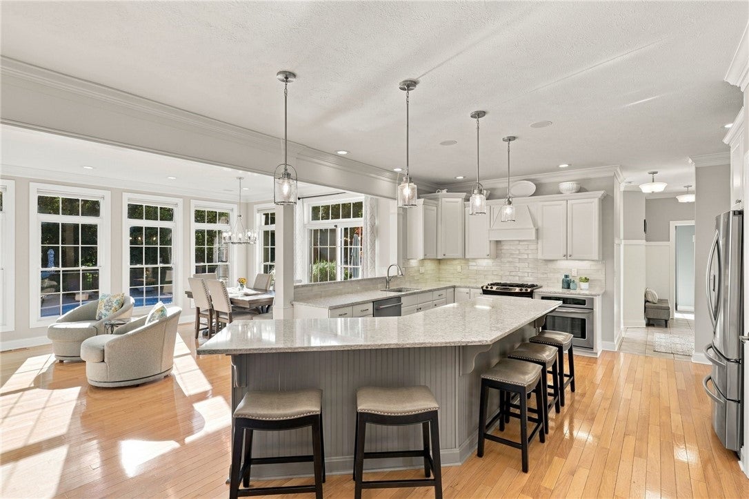 241 Haywood Glen