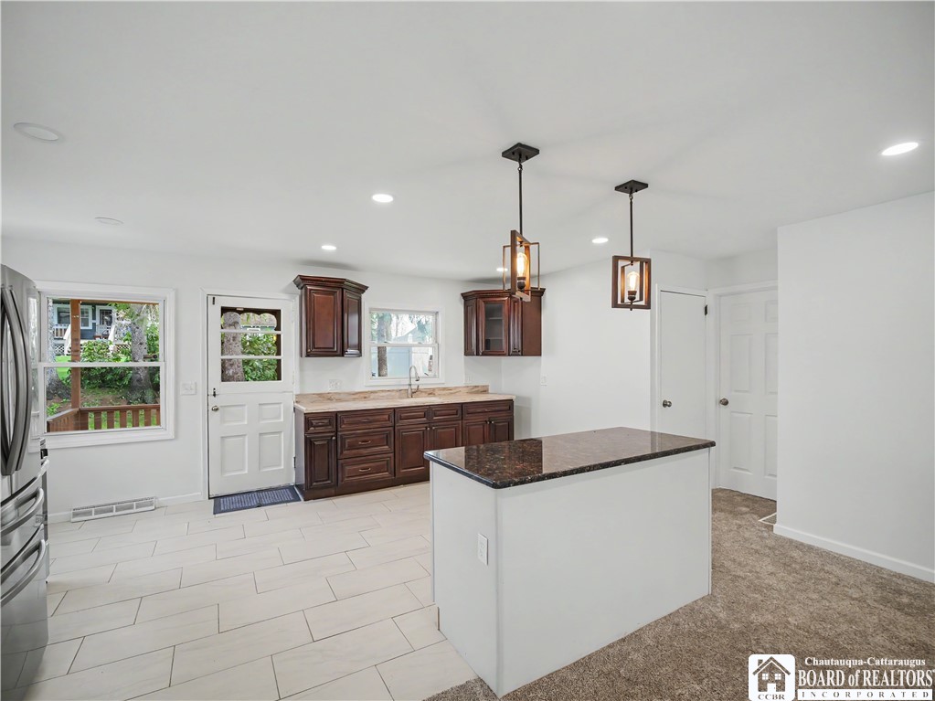 12 Waldemeere Avenue