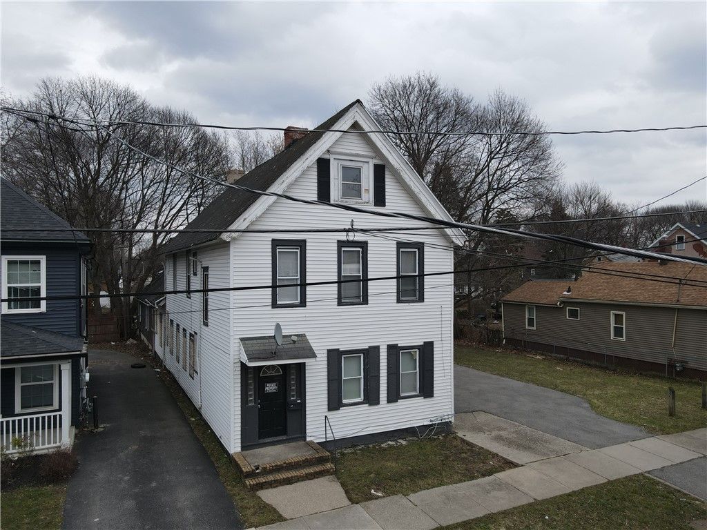 Photo of 236 Whitney Street, Rochester, NY 14606 (MLS # R1666308)