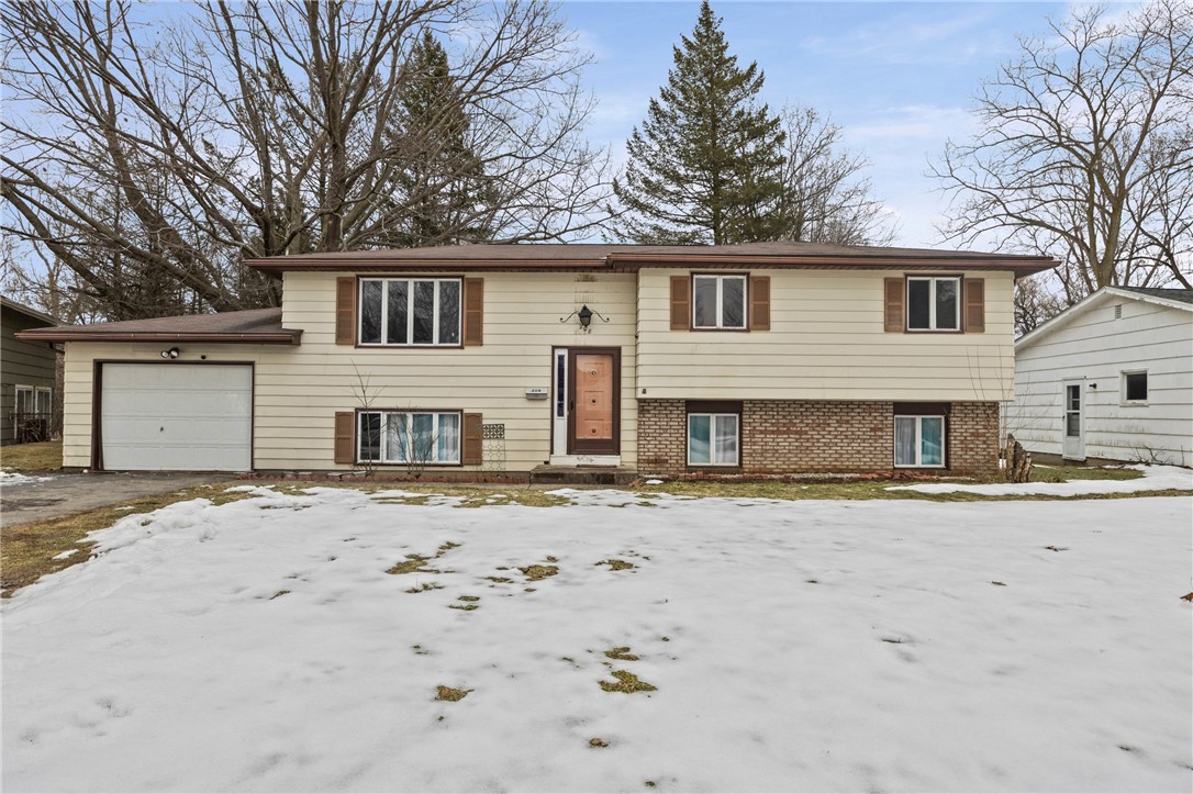 208 Mount Ridge Circle