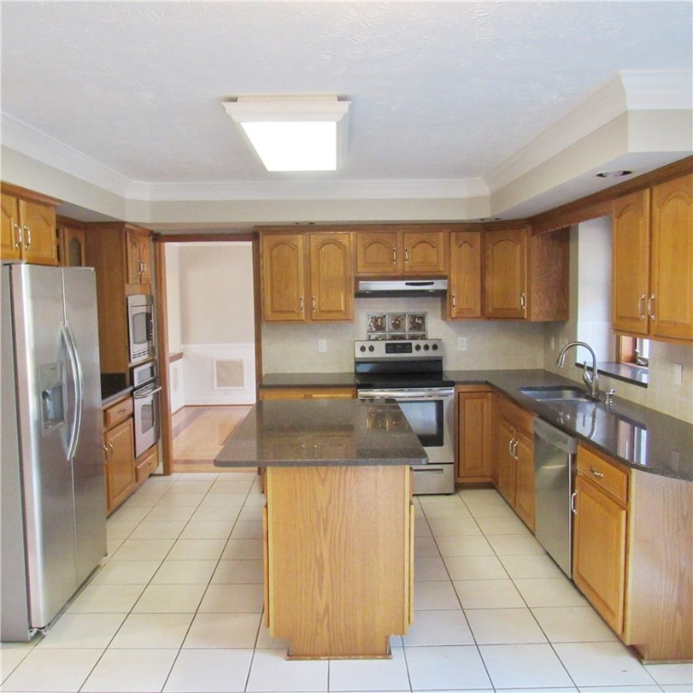 115 Guygrace Lane, Penfield, New York image 24