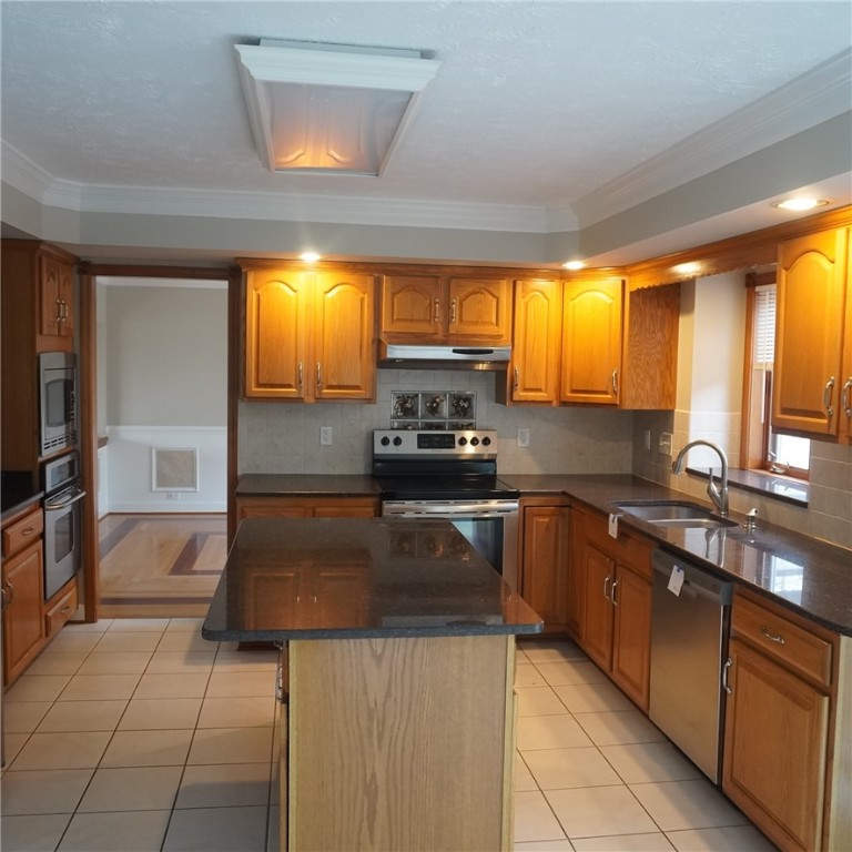 115 Guygrace Lane, Penfield, New York image 21