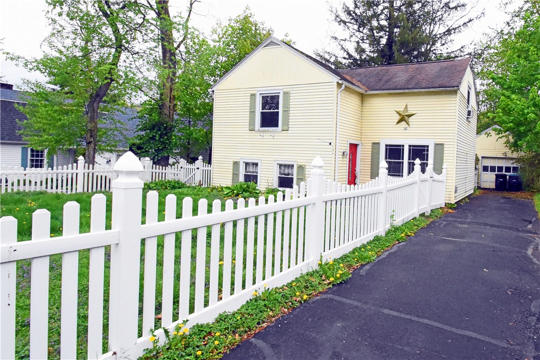 43 Coleman Avenue, Elmira, New York image 1