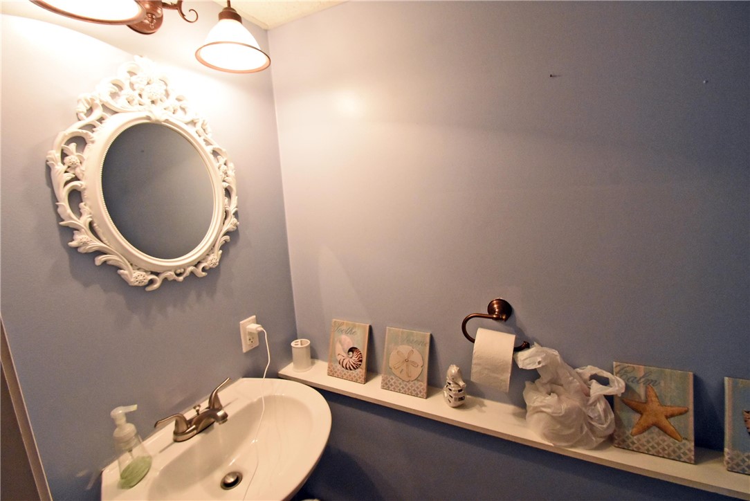 43 Coleman Avenue, Elmira, New York image 11