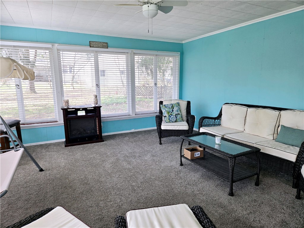 41 Hillhurst Lane, Irondequoit, New York image 27