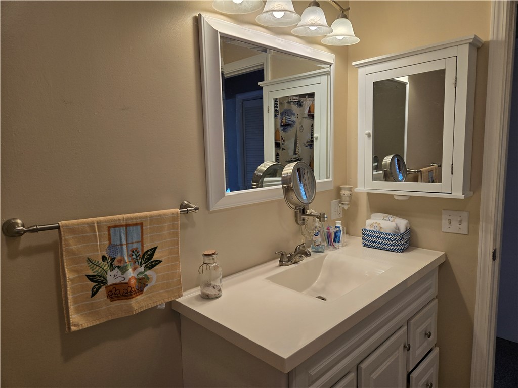 41 Hillhurst Lane, Irondequoit, New York image 23