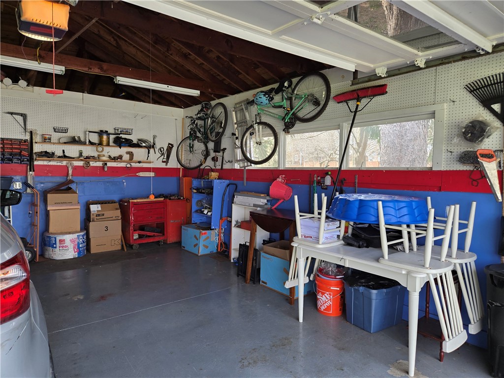 41 Hillhurst Lane, Irondequoit, New York image 29