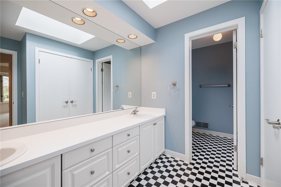 7 Canal Park Place, Pittsford, New York image 34