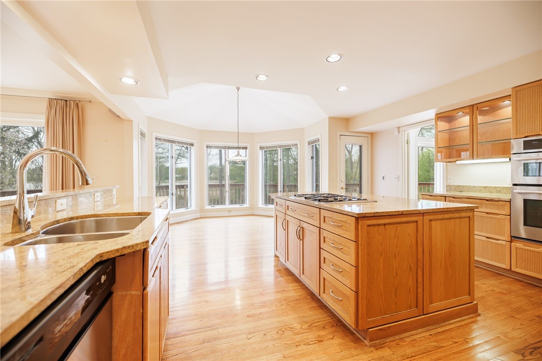 7 Canal Park Place, Pittsford, New York image 14