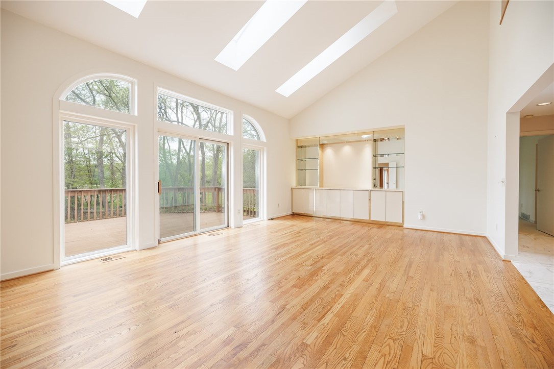 7 Canal Park Place, Pittsford, New York image 11