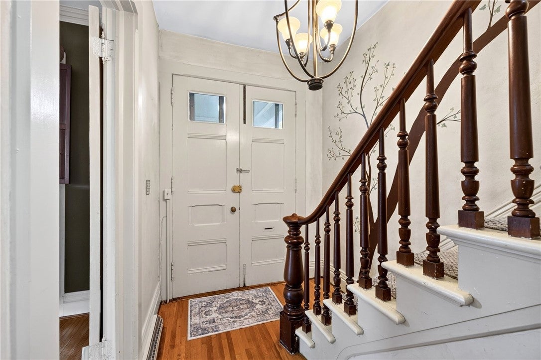 40 W Gibson Street