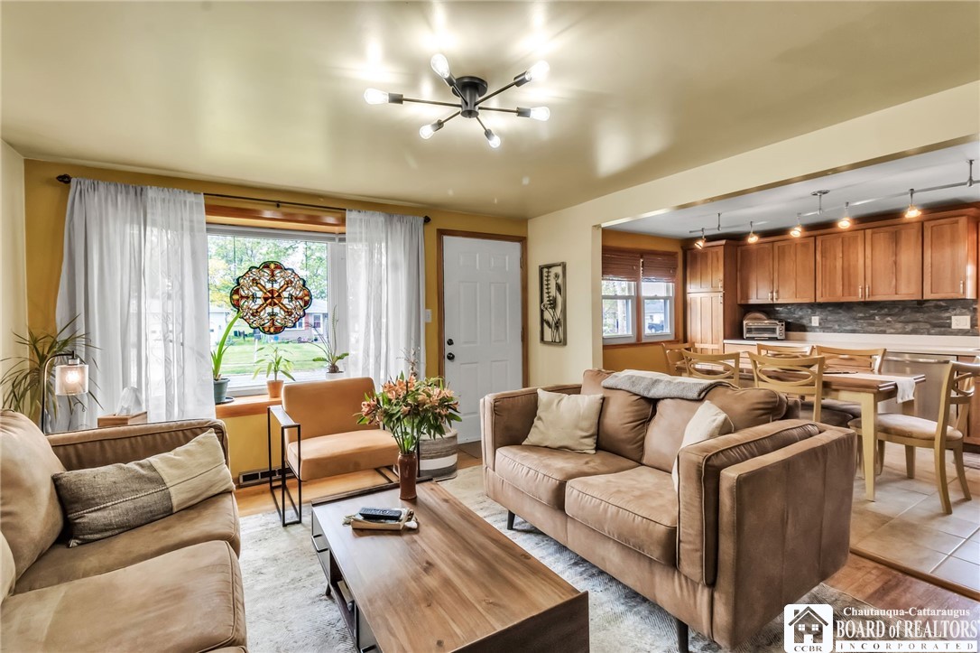 4195 Robin Lane, Hamburg, New York image 7
