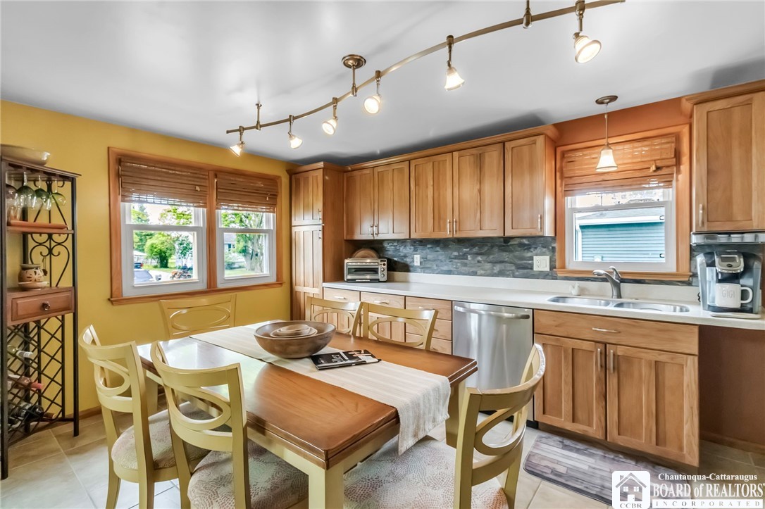 4195 Robin Lane, Hamburg, New York image 13