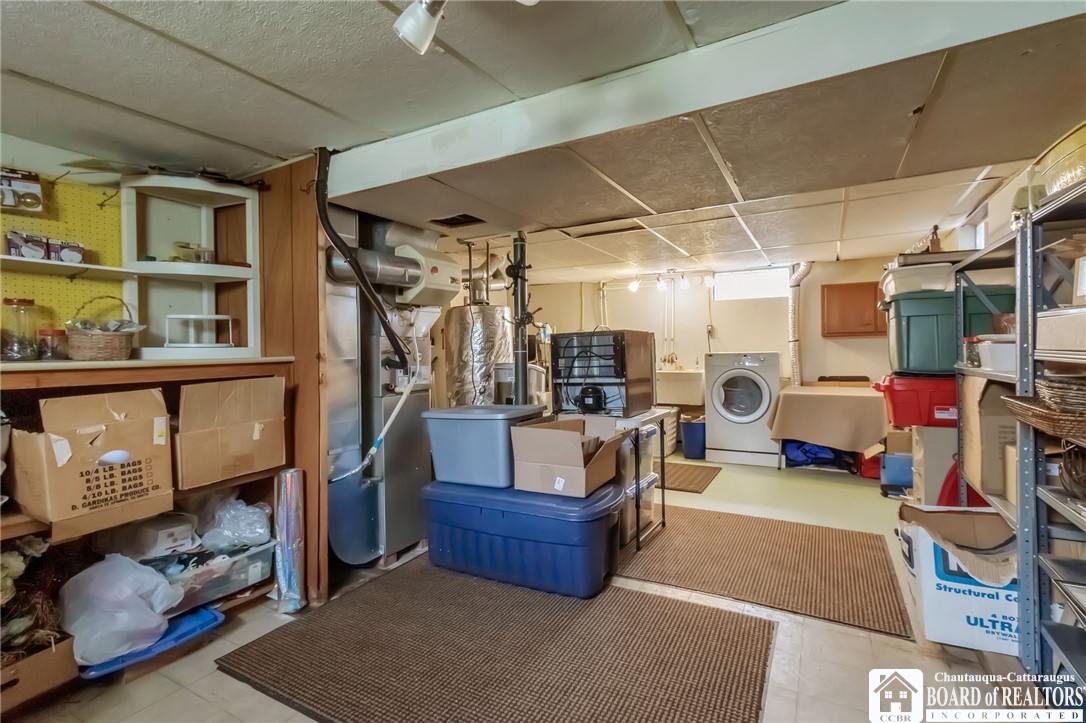 4195 Robin Lane, Hamburg, New York image 30