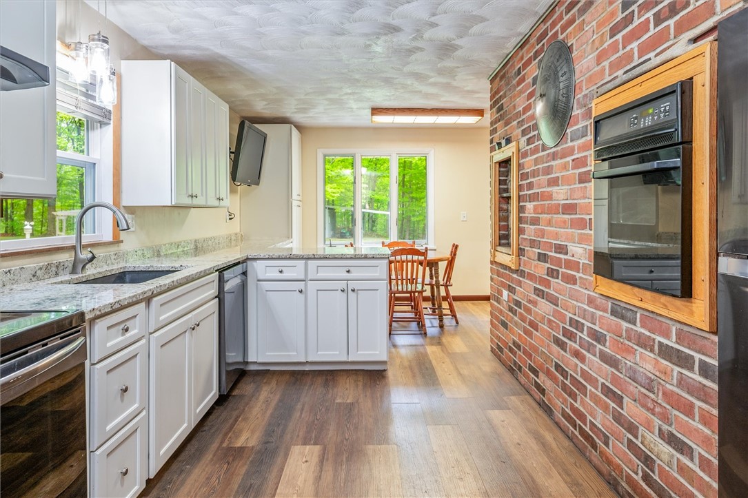1243 Woodhull Road, Webster, New York image 21