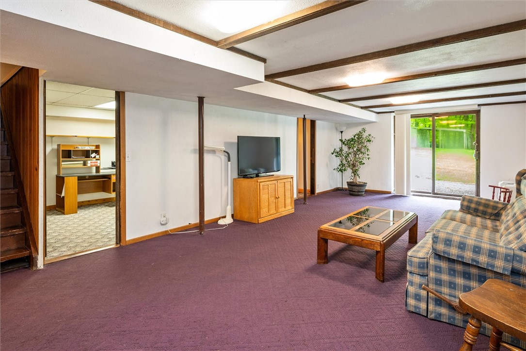 1243 Woodhull Road, Webster, New York image 36