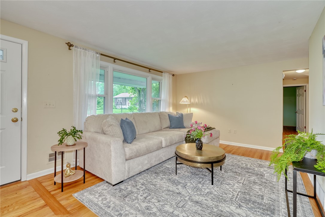 1 Ashton Drive, Gates, New York image 7