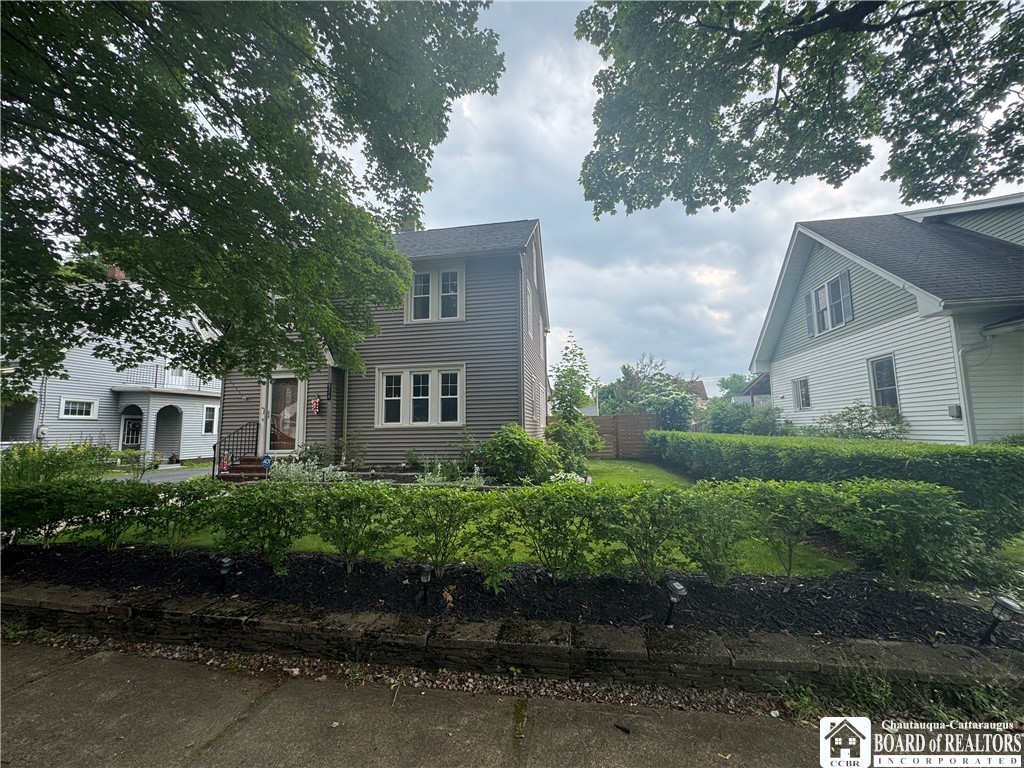 514 Weeks Street, Jamestown, New York image 4