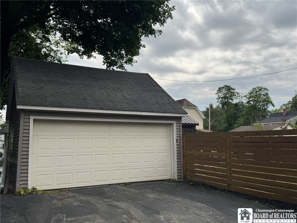 514 Weeks Street, Jamestown, New York image 8