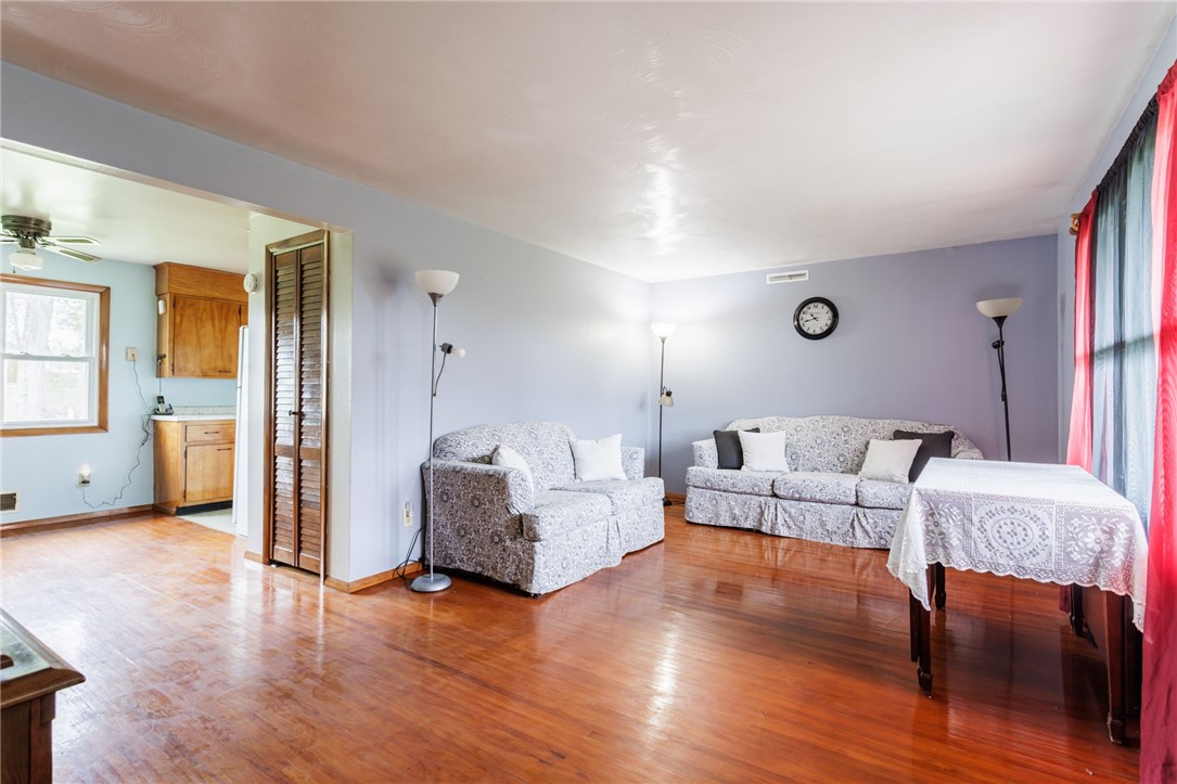 2229 Lake Road, Hamlin, New York image 2