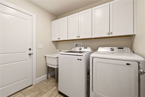 Tiny photo for 22 Bennett Avenue, East Bloomfield, NY 14469 (MLS # R1698835)