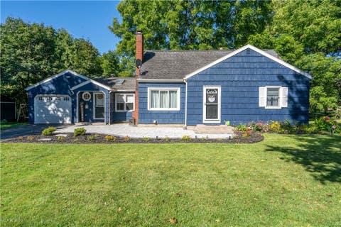 Photo for 5 Penfield Crescent