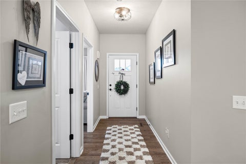 Tiny photo for 6004 Redfield Dr DR, Farmington, NY 14425 (MLS # R1724232)