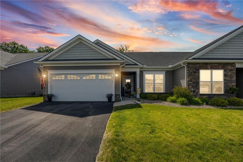 Photo of 6004 Redfield Dr DR, Farmington, NY 14425 (MLS # R1724232)