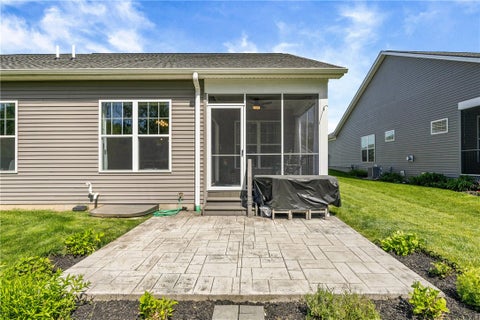 Tiny photo for 6004 Redfield Dr DR, Farmington, NY 14425 (MLS # R1724232)