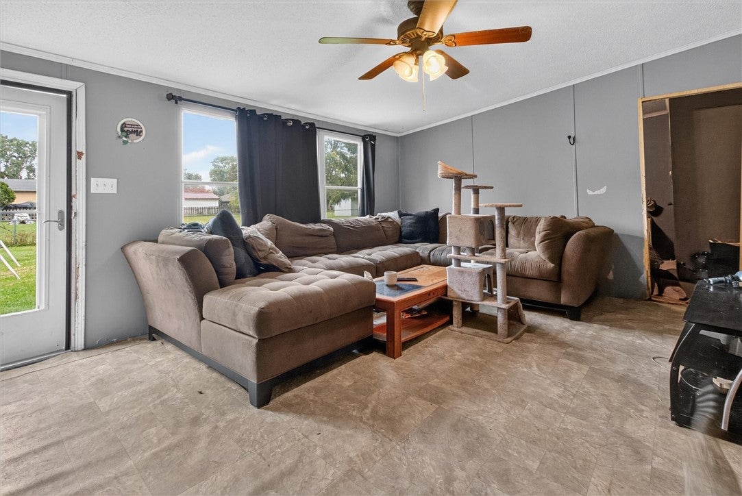3039 Seneca Boulevard