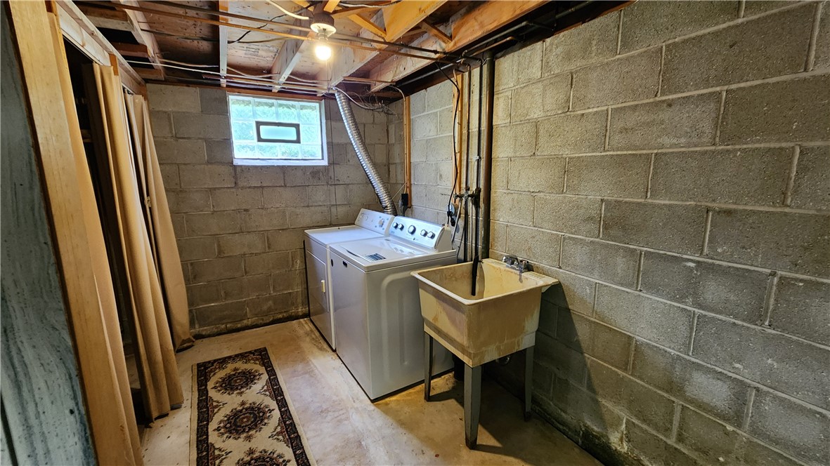 71 Red Rock Road, Greece, New York image 38
