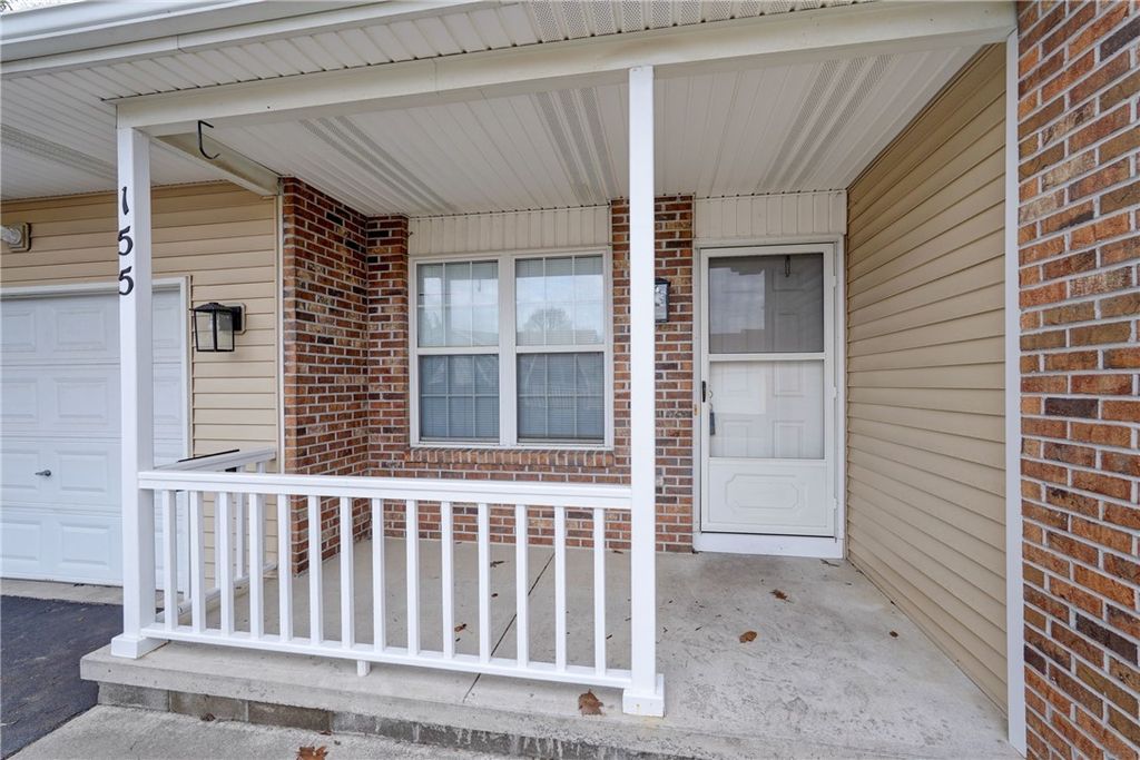 Photo of 155 Vin Gate Drive, Greece, NY 14616 (MLS # R1666086)