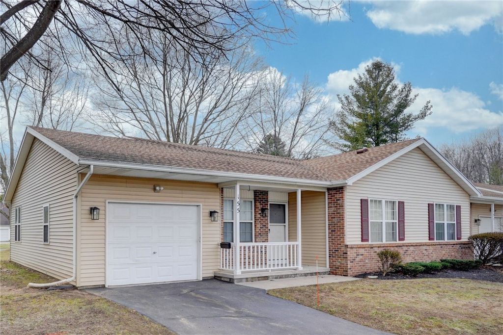 Photo of 155 Vin Gate Drive, Greece, NY 14616 (MLS # R1666086)