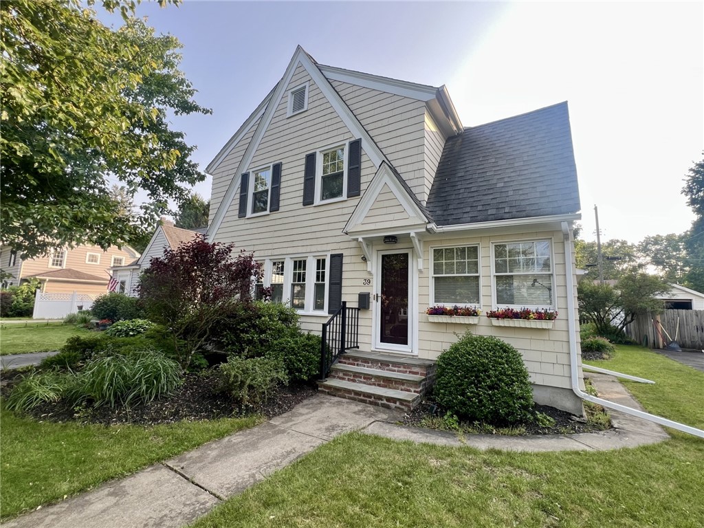 39 Sunnyside Drive, Elmira, New York image 1