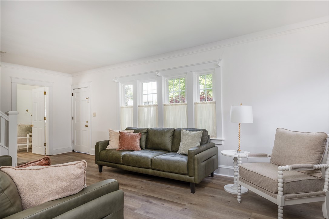 39 Sunnyside Drive, Elmira, New York image 7